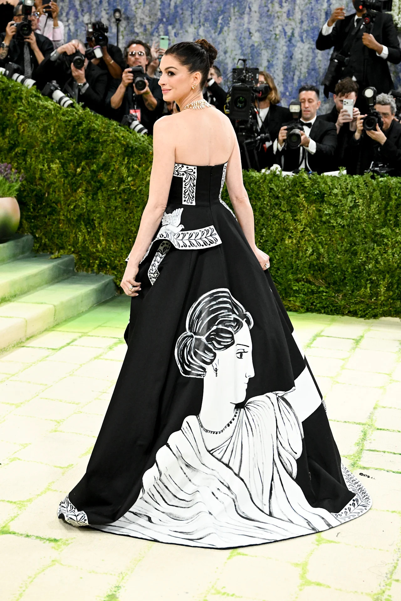 Anne Hathaway 